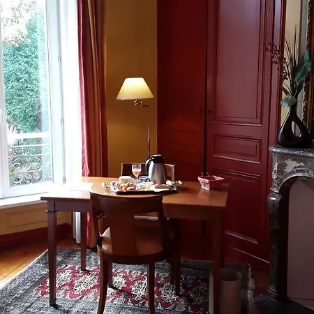 Ermitage Bouquet 3* Rouen